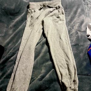 Grey Nike sweatpants kids medium